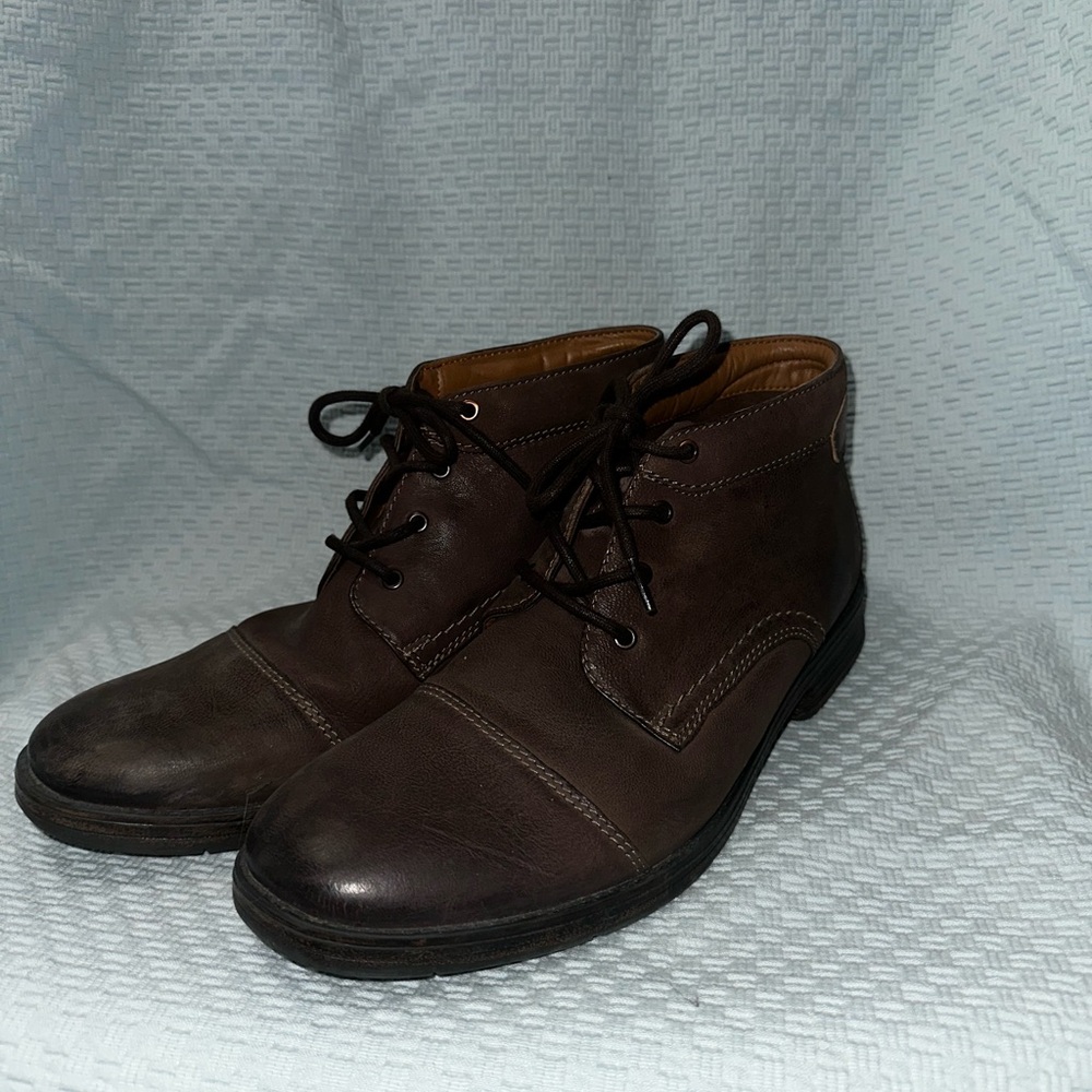 Clarks Dark Brown Chukka Boots for Men